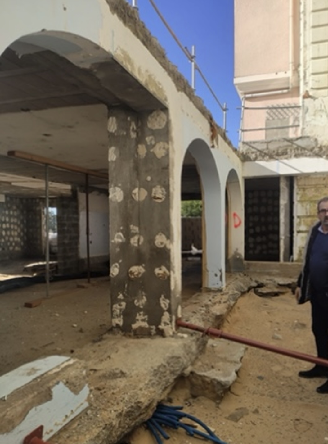 Rénovation lourde d'une façade à arcades et reprise des réseaux